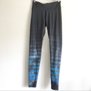 Black and blue striped leggings